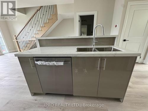 51 Warren Trail, Welland, ON - Indoor Photo Showing Kitchen With Double Sink