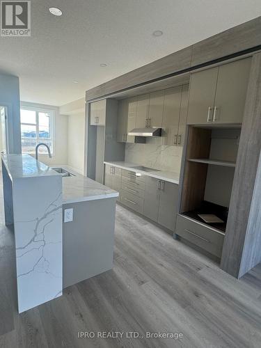 51 Warren Trail, Welland, ON - Indoor Photo Showing Kitchen