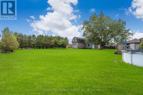 333 Golf Club Road, Hamilton, ON - Outdoor With Backyard