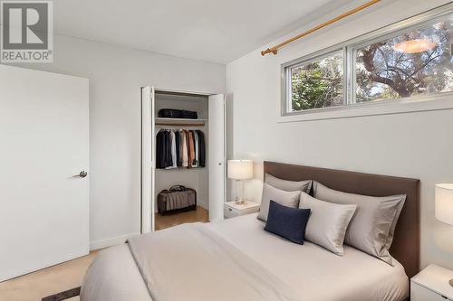 460 Eldorado Road, Kelowna, BC - Indoor Photo Showing Bedroom