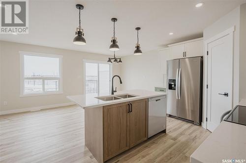 282 Fortosky Crescent, Saskatoon, SK - Indoor Photo Showing Kitchen With Double Sink