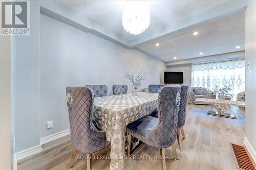 327 Phillip Murray Avenue, Oshawa, ON - Indoor Photo Showing Dining Room