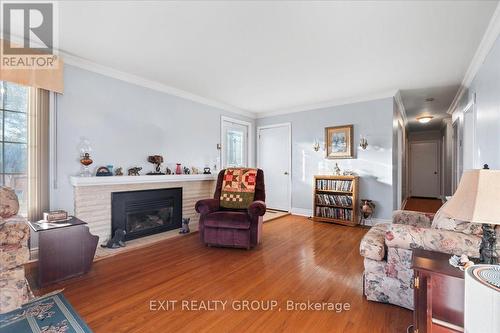 278 Riverside Parkway, Quinte West, ON - Indoor Photo Showing Living Room With Fireplace