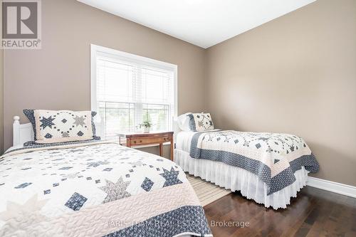 1962 Elana Drive, Severn, ON - Indoor Photo Showing Bedroom