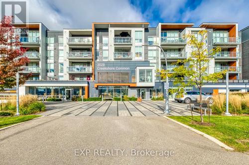 208 - 3028 Creekshore Common S, Oakville, ON - Outdoor With Balcony