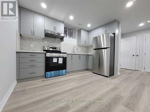 Bsmt - 61 Forsyth Crescent, Brampton, ON - Indoor Photo Showing Kitchen With Stainless Steel Kitchen With Upgraded Kitchen