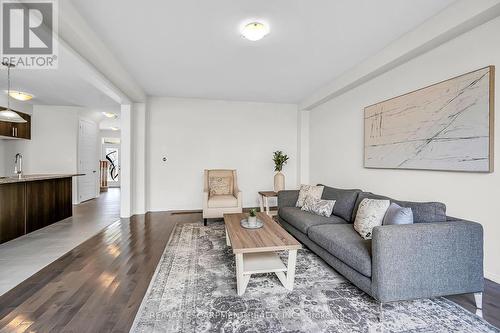 3 Kelso Drive, Haldimand, ON - Indoor Photo Showing Living Room