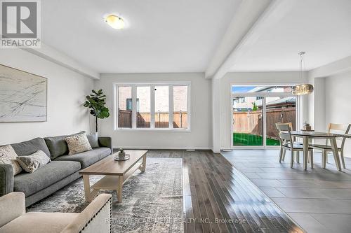 3 Kelso Drive, Haldimand, ON - Indoor Photo Showing Living Room