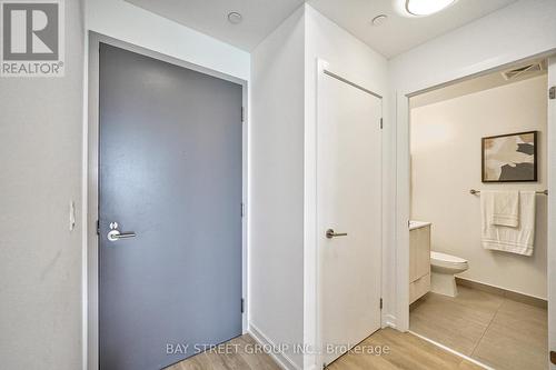 1106 - 32 Forest Manor Road, Toronto, ON - Indoor