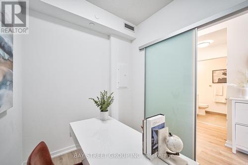 1106 - 32 Forest Manor Road, Toronto, ON - Indoor