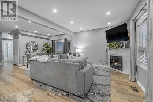 920 Ormond Drive, Oshawa, ON - Indoor Photo Showing Living Room With Fireplace