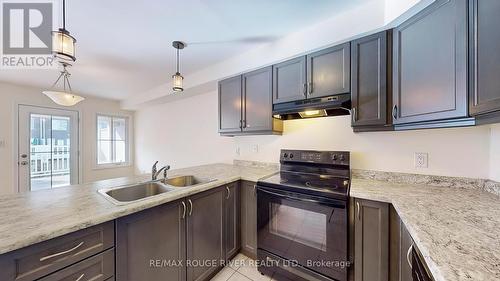 1056 Clipper Lane, Pickering, ON - Indoor Photo Showing Kitchen With Double Sink