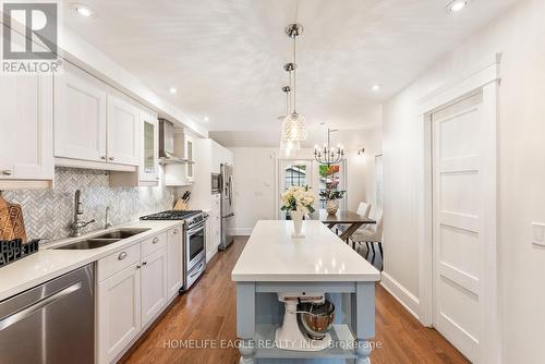 334 Riverdale Avenue, Toronto, ON - Indoor Photo Showing Kitchen With Double Sink With Upgraded Kitchen