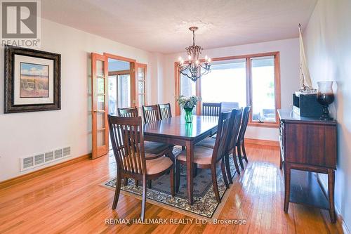 223 Bayshore Road, Innisfil, ON - Indoor Photo Showing Dining Room