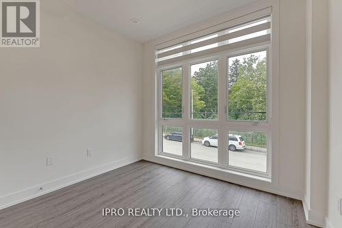 9 - 3 Bond Crescent, Richmond Hill, ON - Indoor Photo Showing Other Room