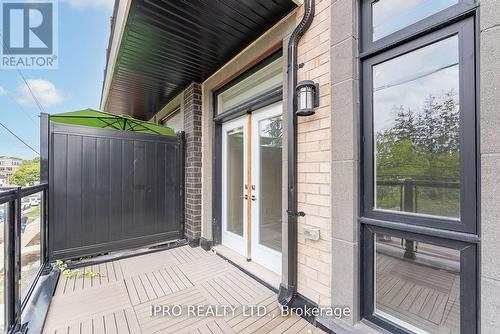 9 - 3 Bond Crescent, Richmond Hill, ON - Outdoor With Exterior