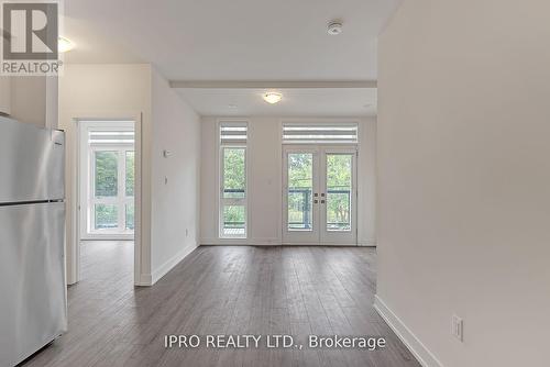 9 - 3 Bond Crescent, Richmond Hill, ON - Indoor Photo Showing Other Room