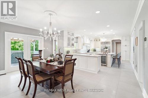 13348 Mccowan Road, Whitchurch-Stouffville, ON - Indoor Photo Showing Dining Room