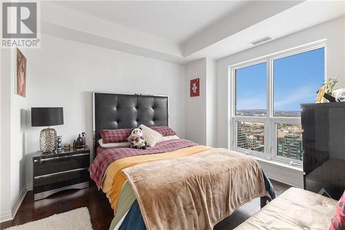 242 Rideau Street Unit#2502, Ottawa, ON - Indoor Photo Showing Bedroom