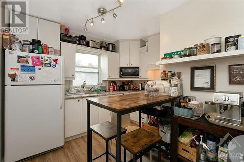 Upstairs Unit - 261 Holmwood Avenue, Ottawa, ON - Indoor Photo Showing Kitchen