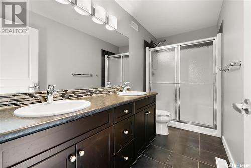 5360 Aerial Crescent, Regina, SK - Indoor Photo Showing Bathroom