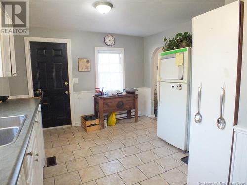 166 Main Street, Canterbury, NB - Indoor Photo Showing Kitchen With Double Sink