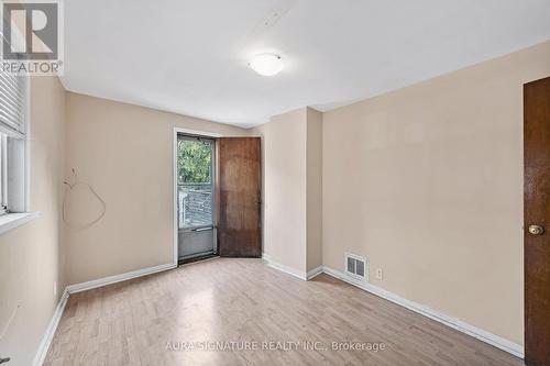 246 Niagara Street, Toronto, ON - Indoor Photo Showing Other Room