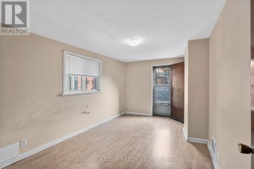 246 Niagara Street, Toronto, ON - Indoor Photo Showing Other Room