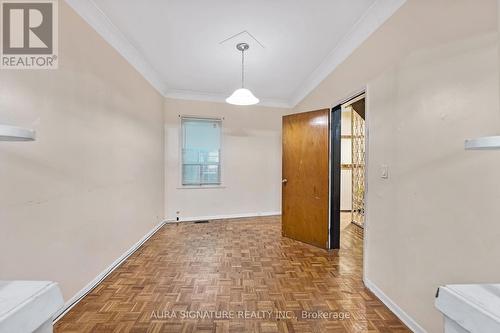 246 Niagara Street, Toronto, ON - Indoor Photo Showing Other Room