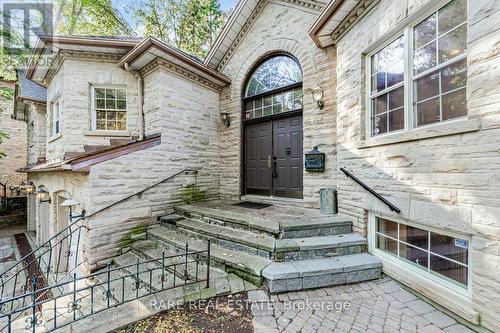 70 Don River Boulevard, Toronto, ON - Outdoor