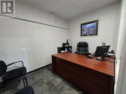 41 Fourth Street, Chatham, ON - Indoor Photo Showing Office