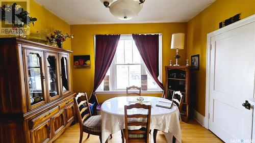 298 12Th Street E, Prince Albert, SK - Indoor Photo Showing Dining Room