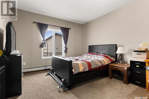 100W 1300 Stockton Street N, Regina, SK - Indoor Photo Showing Bedroom