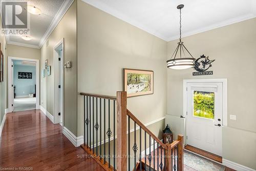 136 Sunset Boulevard, Georgian Bluffs, ON - Indoor Photo Showing Other Room