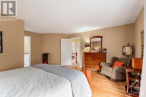 1889 Des Epinettes Avenue, Ottawa, ON - Indoor Photo Showing Bedroom