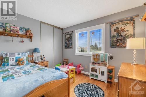 1889 Des Epinettes Avenue, Ottawa, ON - Indoor Photo Showing Bedroom