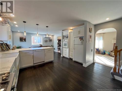 170 Elizabeth Street, Woodstock, NB - Indoor Photo Showing Kitchen