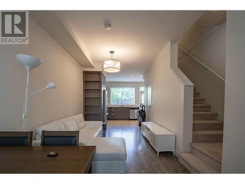 7458 Britton Street, Burnaby, BC - Indoor Photo Showing Other Room