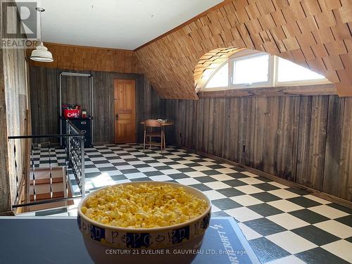 235 Broadwood Avenue, Temiskaming Shores, ON - Indoor Photo Showing Other Room