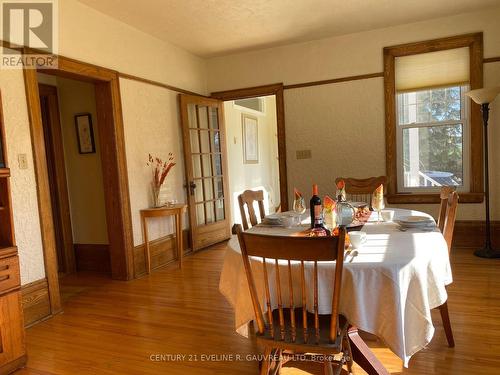 235 Broadwood Avenue, Temiskaming Shores, ON - Indoor Photo Showing Dining Room