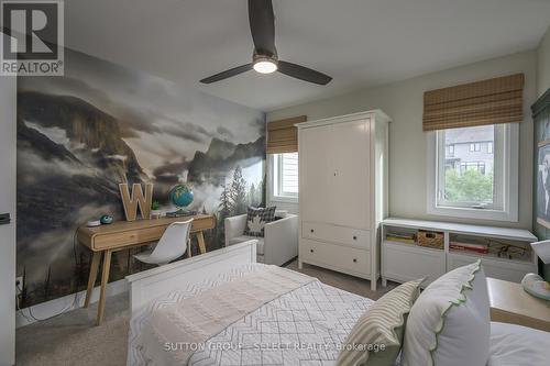 1062 Trailsway Avenue, London, ON - Indoor Photo Showing Bedroom