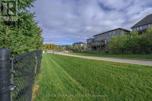 1062 Trailsway Avenue, London, ON - Outdoor