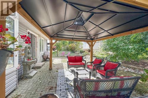 32 Wilmot Trail, Clarington (Newcastle), ON - Outdoor With Deck Patio Veranda