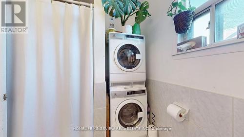 144 Clinton Street, Toronto, ON - Indoor Photo Showing Laundry Room