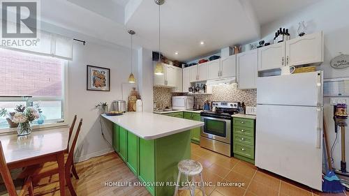 144 Clinton Street, Toronto, ON - Indoor Photo Showing Kitchen