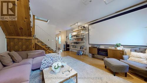 144 Clinton Street, Toronto, ON - Indoor Photo Showing Living Room