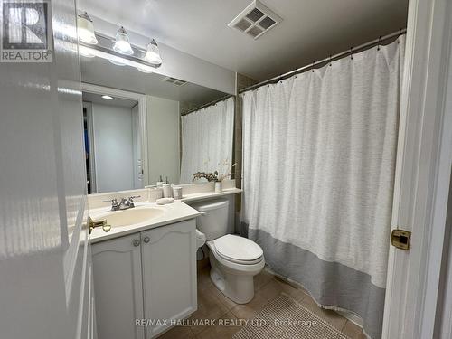 2414 - 10 Northtown Way, Toronto, ON - Indoor Photo Showing Bathroom