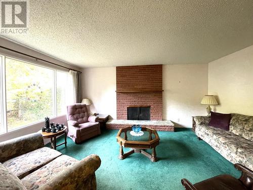 419 Third  Street, Nelson, BC - Indoor Photo Showing Living Room With Fireplace