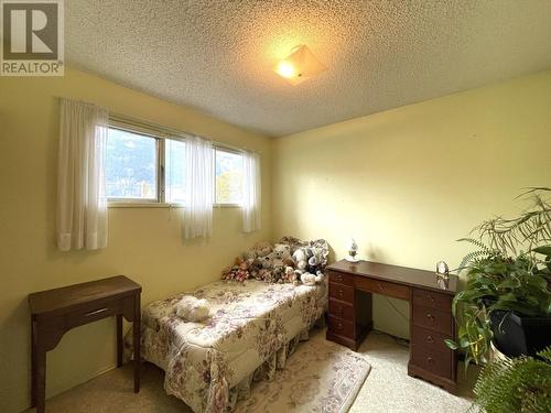 419 Third  Street, Nelson, BC - Indoor Photo Showing Bedroom