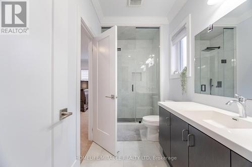 15195 Danby Road, Halton Hills, ON - Indoor Photo Showing Bathroom